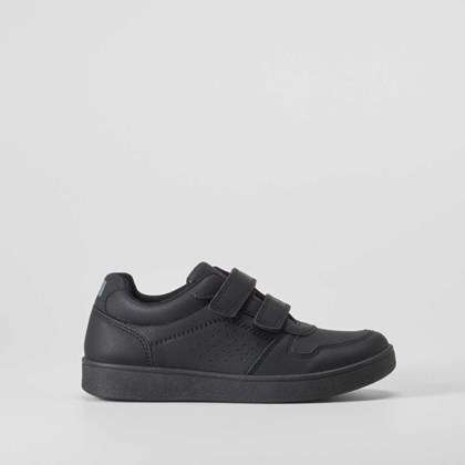Deportiva velcro negra UTWO