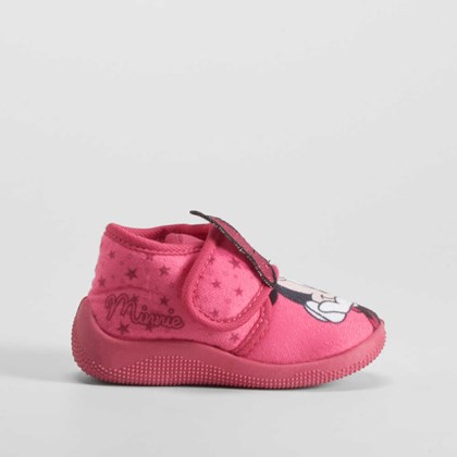 Zapatilla casa cerrada velcro bebé fuxia MINNIE