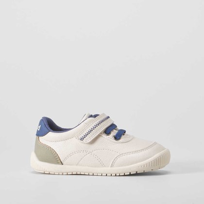 Deportiva velcro blanca y azul BACHE