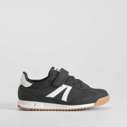 Deportiva retro velcro negra SEVEN FIVE