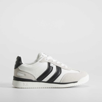 Sneaker casual blanca XTI
