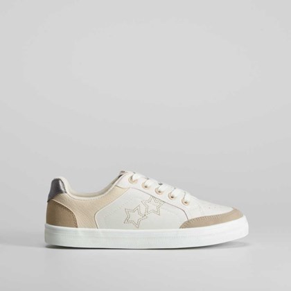 Sneaker básico beige estrellas OH GIRL