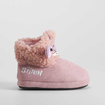 Zapatilla casa bota rosa STITCH