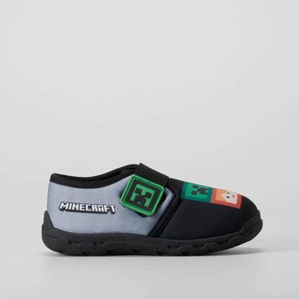 Zapatilla casa cerrada cuadrados verde MINECRAFT