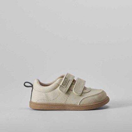 Zapatilla de lona beige COMFEET BABY