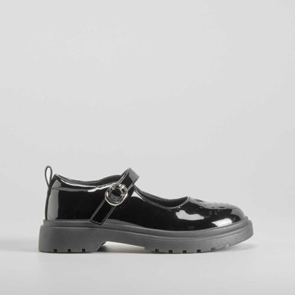 Merceditas de charol negro OH GIRL