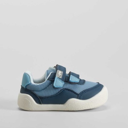Deportiva bebé azul COMFEET